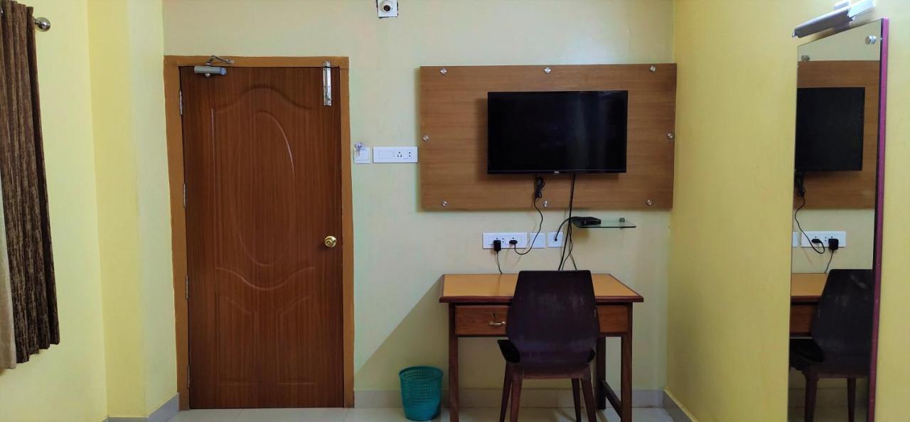 Hotel Green Plaza Thrissur Exterior photo